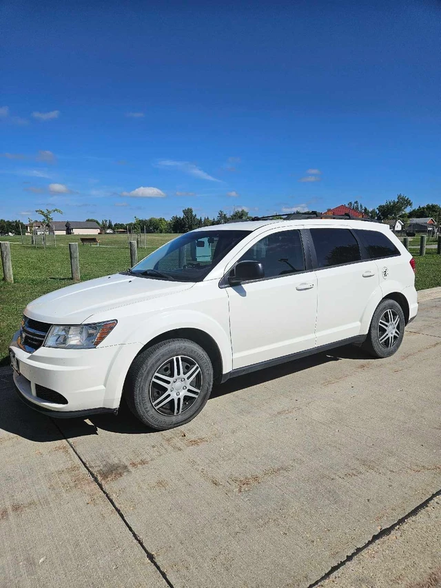 2017 Dodge Journey, 146 000 km, dovoz Kanada — foto 2 z 5