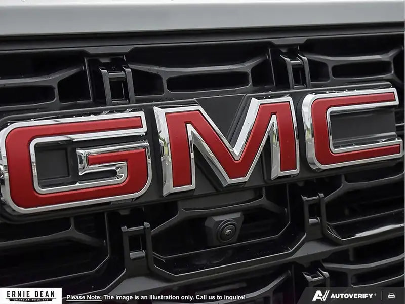 2026 GMC Canyon Elevation, stříbrná, 0 km, dovoz Kanada — foto 9 z 12