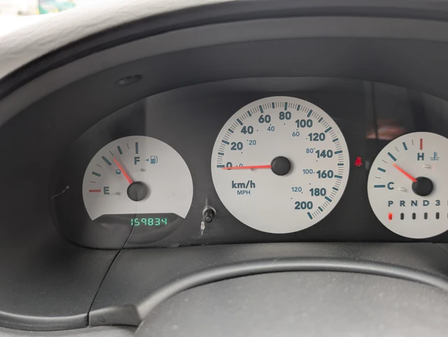 2007 Dodge Caravan, stříbrná, 159 834 km, dovoz Kanada — foto 3 z 5
