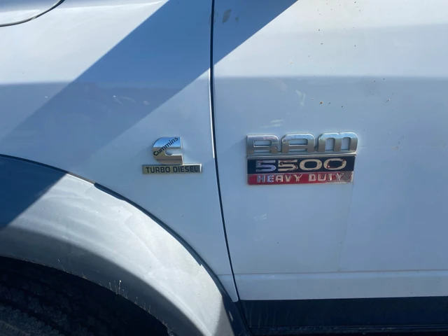 2012 Dodge, 272 000 km, dovoz Kanada — foto 3 z 4