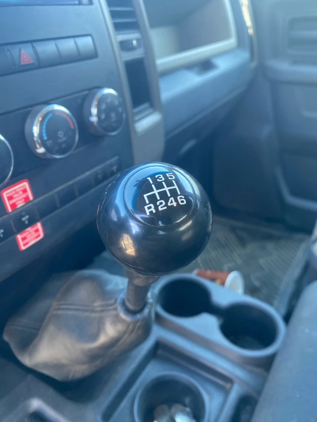 2012 Dodge, 272 000 km, dovoz Kanada — foto 4 z 4