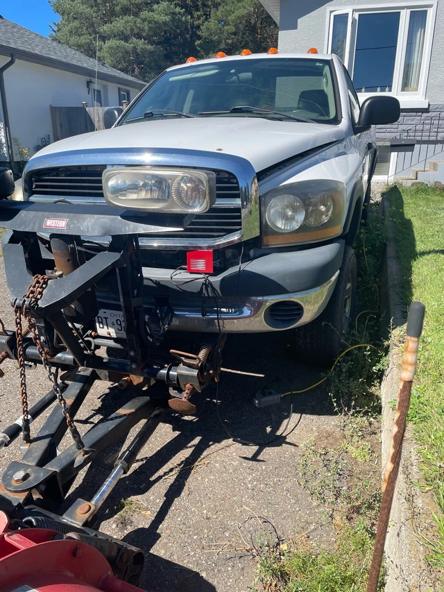 2009 Dodge Ram2500, 122 000 km, dovoz Kanada — foto 3 z 3