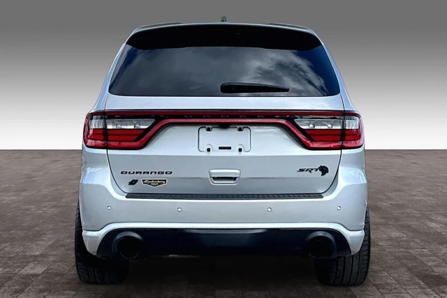2025 Dodge Durango Srt Hellcat Silve, stříbrná, 27 822 km, dovoz Kanada — foto 4 z 20