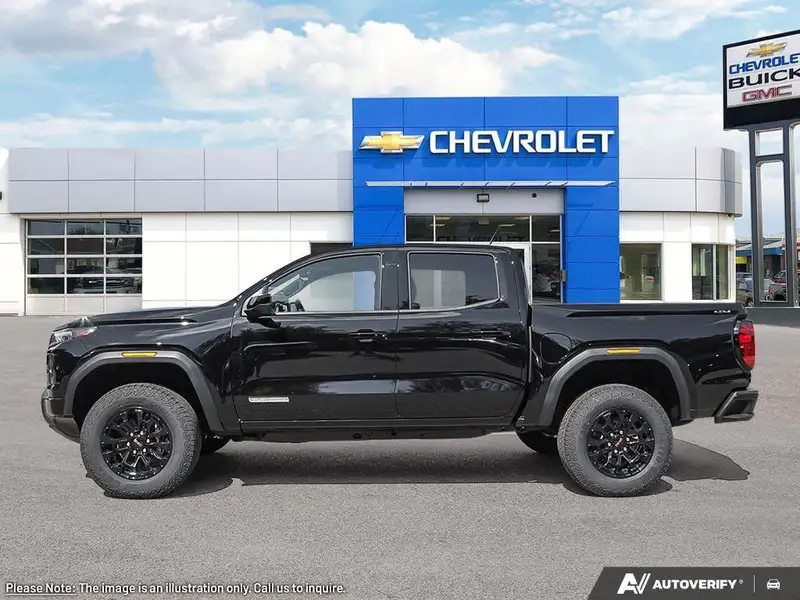 2026 GMC Canyon Elevation, černá, 4 km, dovoz Kanada — foto 3 z 12