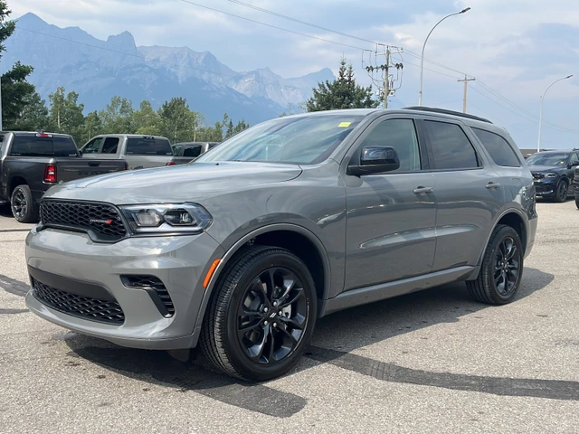 2026 Dodge Durango GT, šedá, 20 km, dovoz Kanada — foto 3 z 5