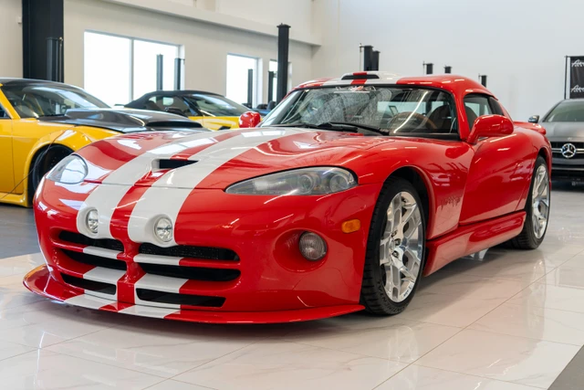 2000 Dodge Viper RT/10, červená, 62 033 km, dovoz Kanada — foto 3 z 20