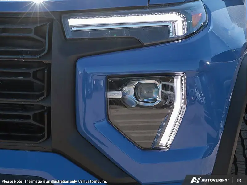 2026 GMC Canyon Elevation, modrá, 4 km, dovoz Kanada — foto 10 z 12