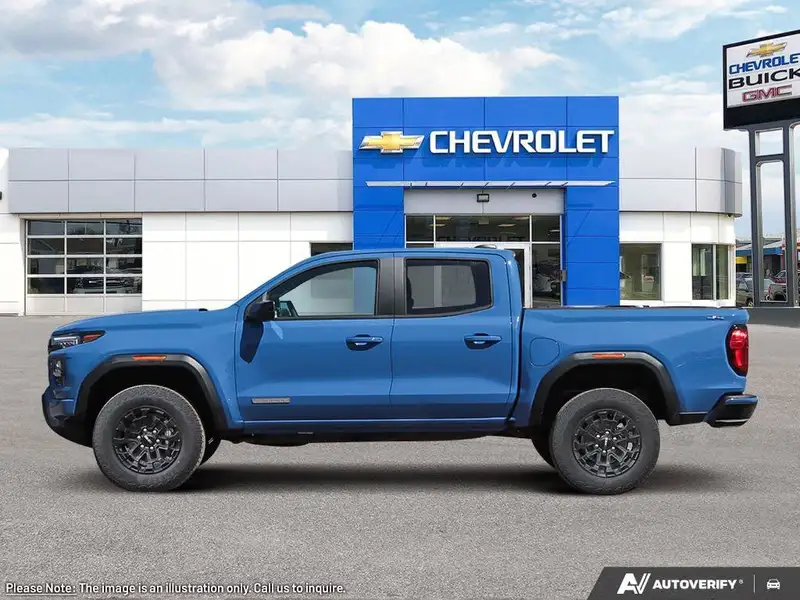 2026 GMC Canyon Elevation, modrá, 4 km, dovoz Kanada — foto 3 z 12