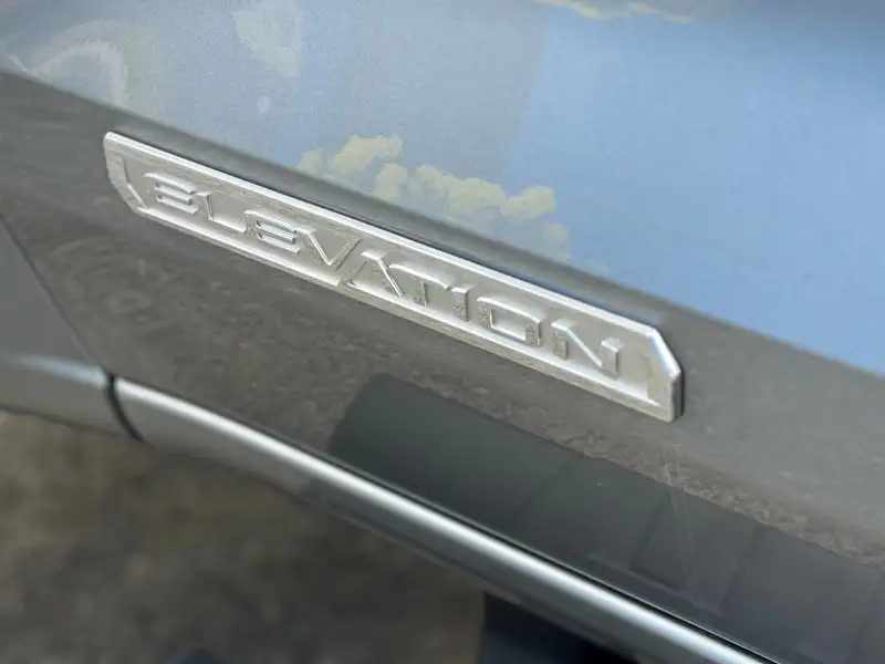 2026 GMC Canyon Elevation, 18 km, dovoz Kanada — foto 10 z 12