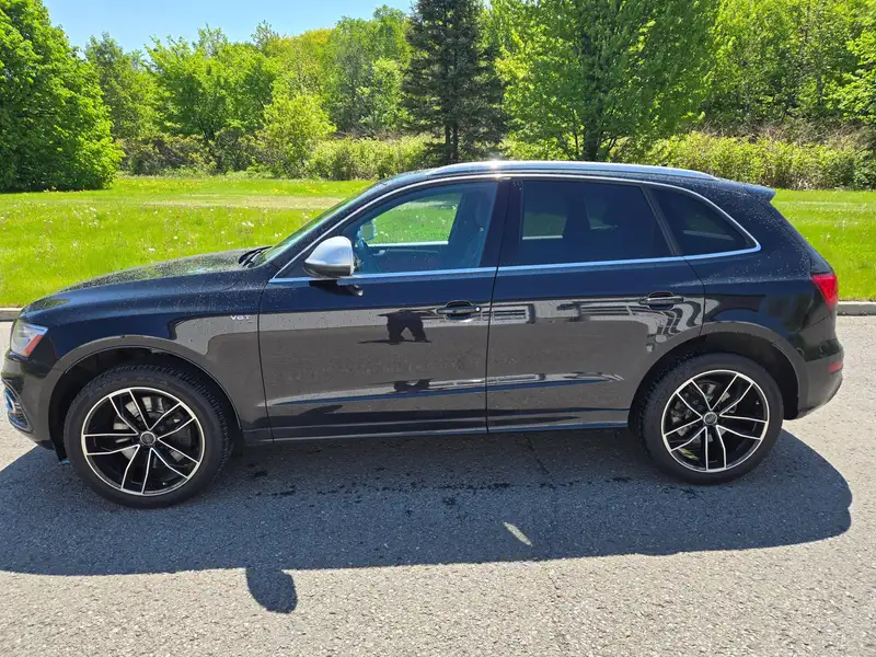 2014 Audi SQ5 Technik, černá, 130 000 km, dovoz Kanada — foto 3 z 12