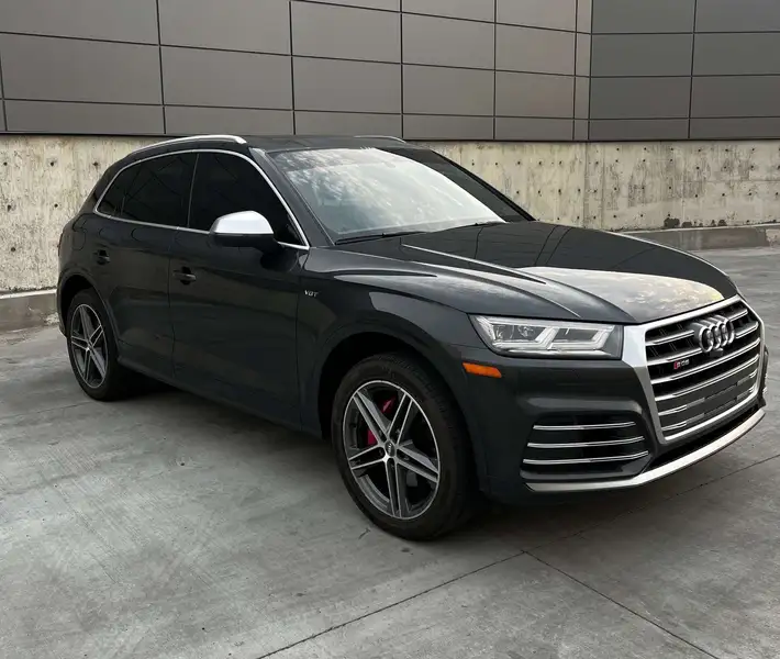 2018 Audi SQ5 TECHNIK, 121 000 km, dovoz Kanada — foto 2 z 12