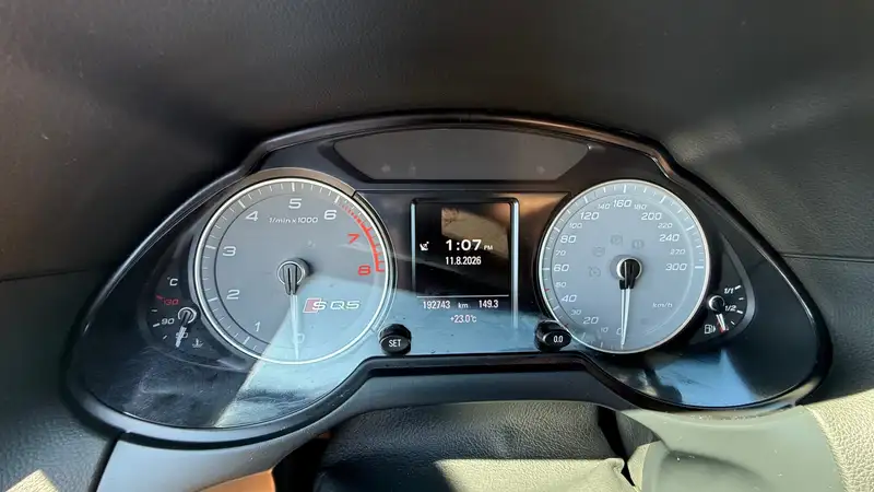 2014 Audi SQ5 Technik, černá, 193 000 km, dovoz Kanada — foto 3 z 12