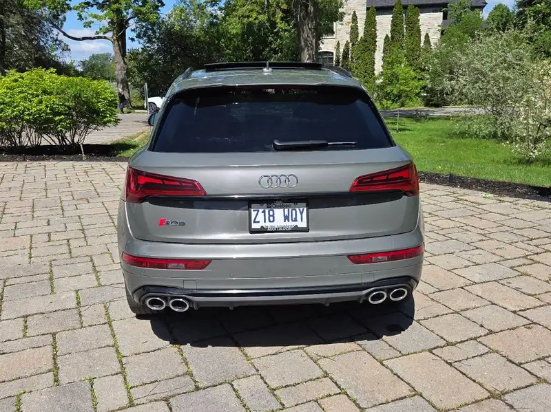 2023 Audi SQ5 Progressiv, šedá, 74 000 km, dovoz Kanada — foto 4 z 8
