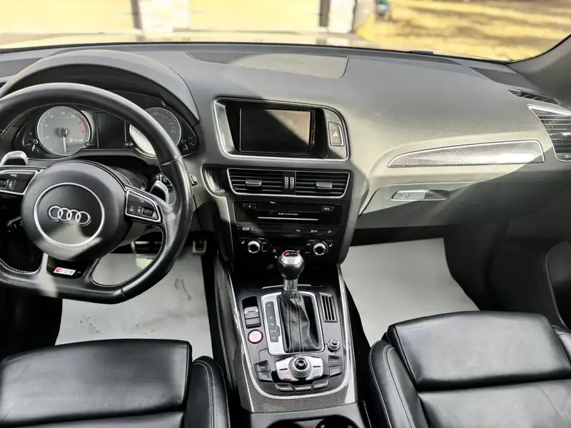 2015 Audi SQ5 Progressiv, šedá, 241 000 km, dovoz Kanada — foto 7 z 12