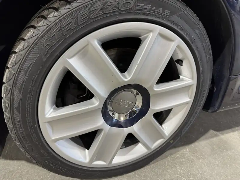 2004 Audi TT Convertible, 162 290 km, dovoz Kanada — foto 7 z 9