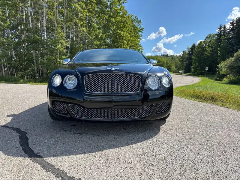 2008 Bentley Continental Speed, černá, 48 500 km, dovoz Kanada — foto 3 z 11