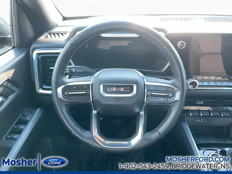 2023 GMC Canyon Elevation, černá, 38 123 km, dovoz Kanada — foto 10 z 12