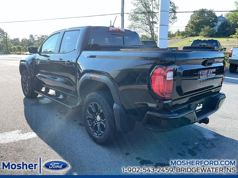 2023 GMC Canyon Elevation, černá, 38 123 km, dovoz Kanada — foto 4 z 12