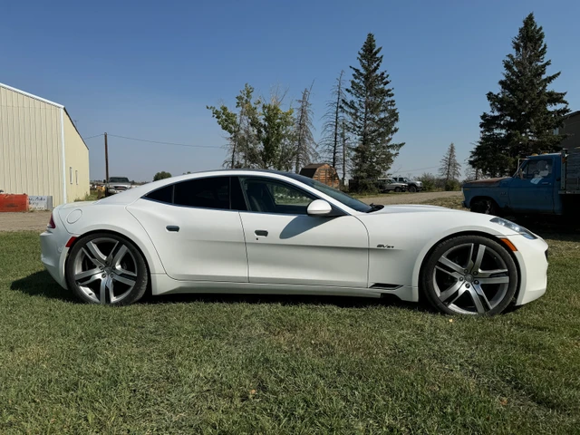 2012, bílá, 55 728 km, dovoz Kanada — foto 3 z 5