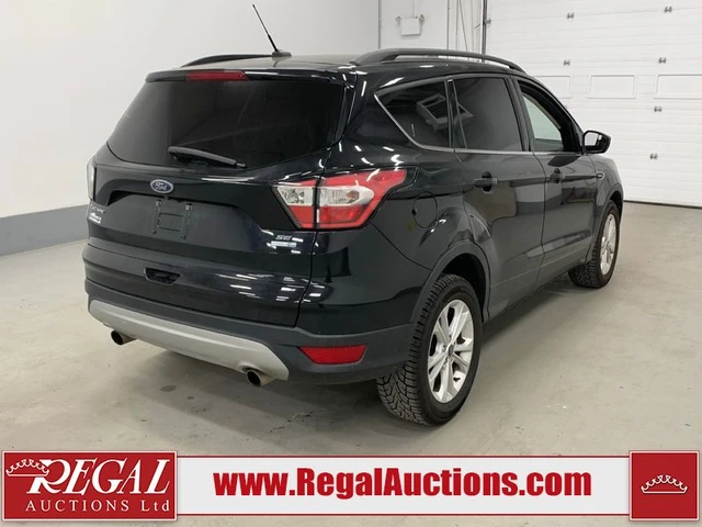 2018 Ford Escape, černá, 139 234 km, dovoz Kanada — foto 3 z 5