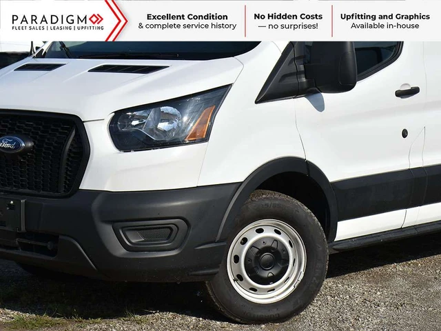 2024 Ford Transit, bílá, 43 821 km, dovoz Kanada — foto 2 z 5