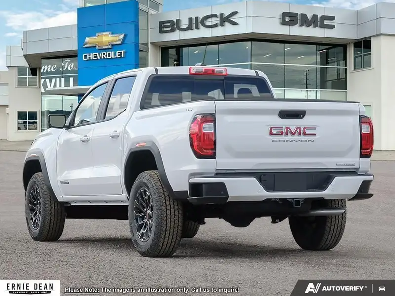 2026 GMC Canyon Elevation, bílá, 0 km, dovoz Kanada — foto 4 z 12