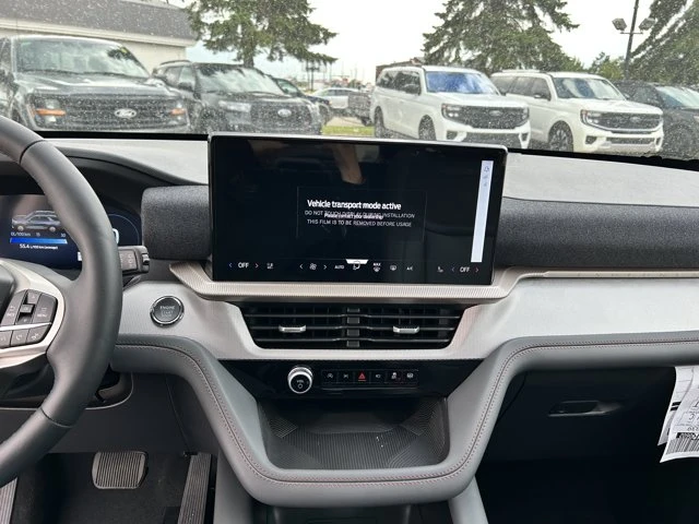 2026 Ford Explorer Active, modrá, 16 km, dovoz Kanada — foto 14 z 20