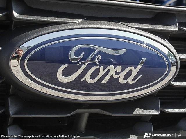 2025 Ford Escape Active, bílá, 62 703 km, dovoz Kanada — foto 8 z 9