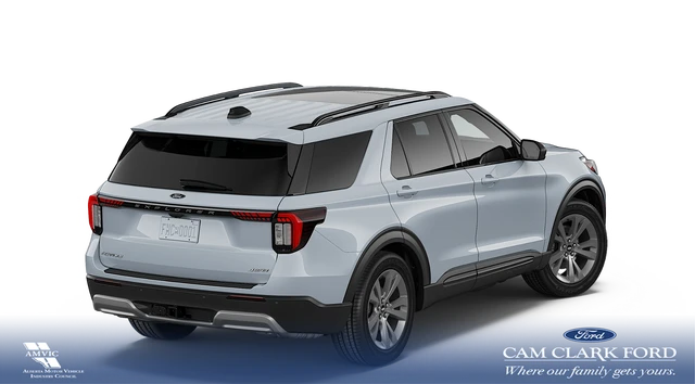 2026 Ford Explorer Active, bílá, 26 km, dovoz Kanada — foto 3 z 7