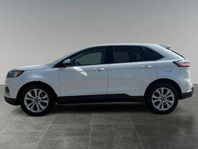 2020 Ford Edge Titanium, 220 380 km, dovoz Kanada — foto 2 z 15