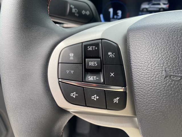 2026 Ford Explorer Active, bílá, 8 km, dovoz Kanada — foto 10 z 20