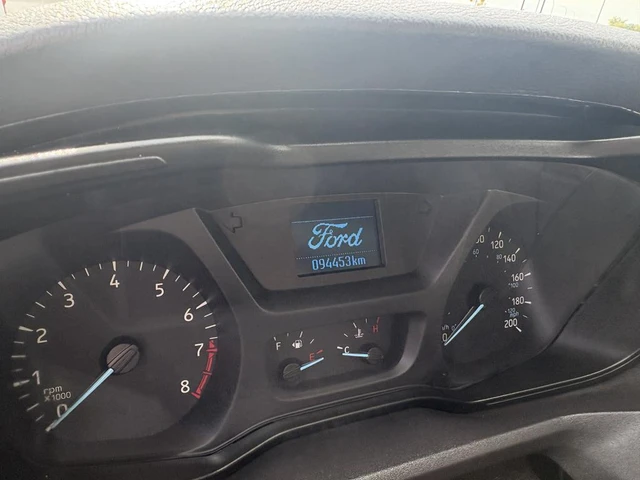 2019 Ford Transit, bílá, 94 408 km, dovoz Kanada — foto 9 z 9