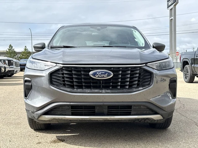 2023 Ford Escape Active, šedá, 44 206 km, dovoz Kanada — foto 3 z 14