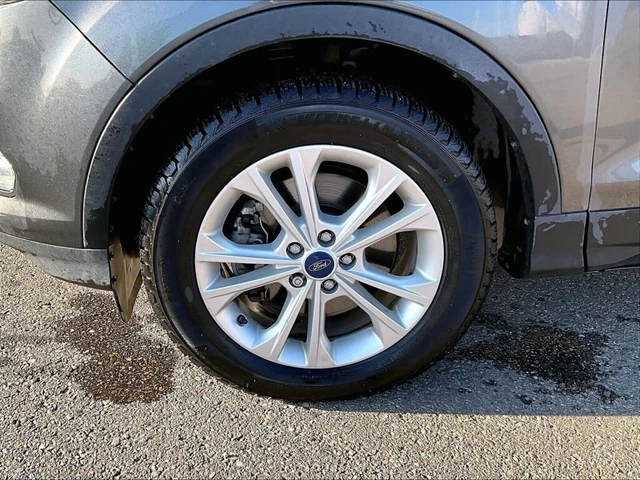 2017 Ford Escape SEL, šedá, 82 121 km, dovoz Kanada — foto 9 z 20