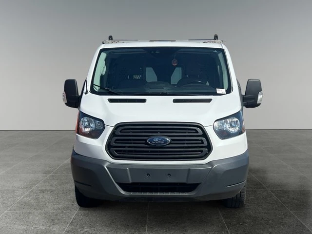 2018 Ford Transit Van, 129 728 km, dovoz Kanada — foto 10 z 17