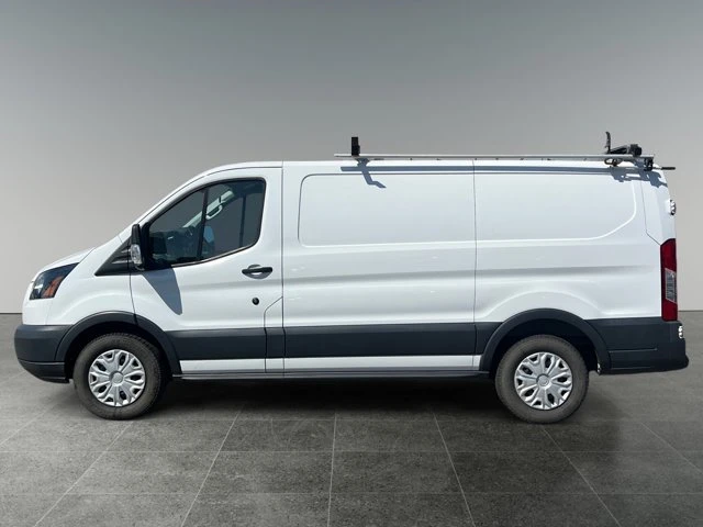 2018 Ford Transit Van, 129 728 km, dovoz Kanada — foto 2 z 17