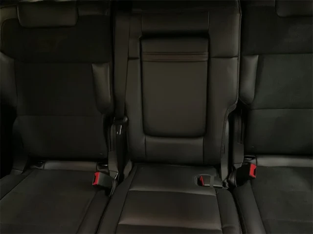2026 Ford Explorer ST, modrá, 25 km, dovoz Kanada — foto 11 z 15