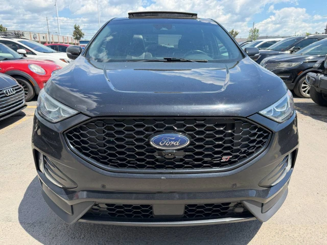 2020 Ford Edge ST, černá, 200 555 km, dovoz Kanada — foto 2 z 5