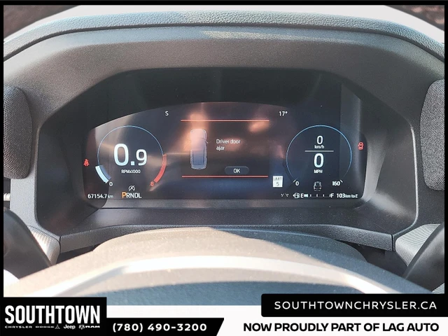 2025 Ford Explorer Active, černá, 67 180 km, dovoz Kanada — foto 13 z 16