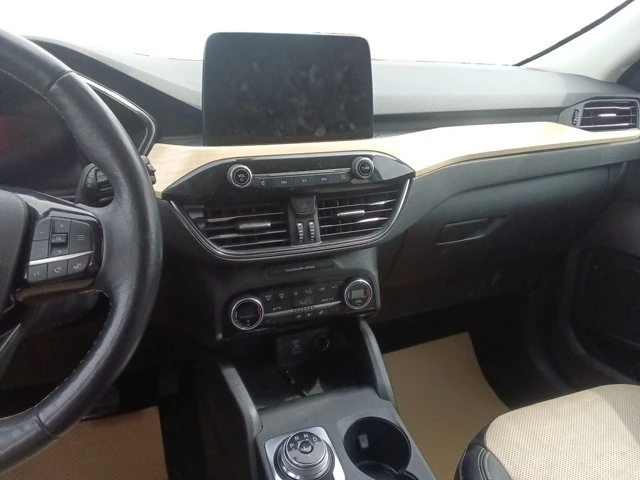 2021 Ford Escape Titanium, černá, 93 209 km, dovoz Kanada — foto 13 z 17
