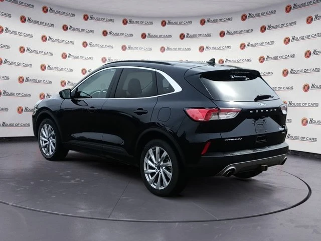 2021 Ford Escape Titanium, černá, 93 209 km, dovoz Kanada — foto 4 z 17