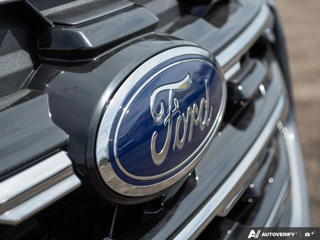 2026 Ford Explorer Active, šedá, 9 km, dovoz Kanada — foto 7 z 19