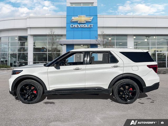 2021 Ford Explorer ST, bílá, 74 918 km, dovoz Kanada — foto 2 z 12