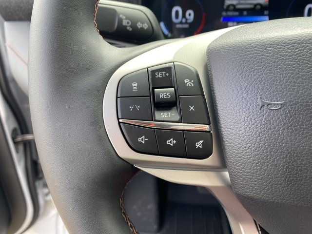 2026 Ford Explorer Active, bílá, 2 km, dovoz Kanada — foto 11 z 20
