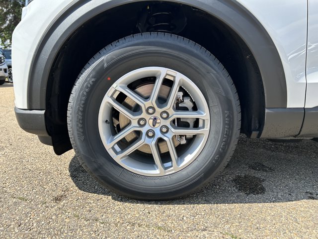 2026 Ford Explorer Active, bílá, 15 km, dovoz Kanada — foto 3 z 20