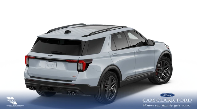 2026 Ford Explorer ST, bílá, 27 km, dovoz Kanada — foto 2 z 5