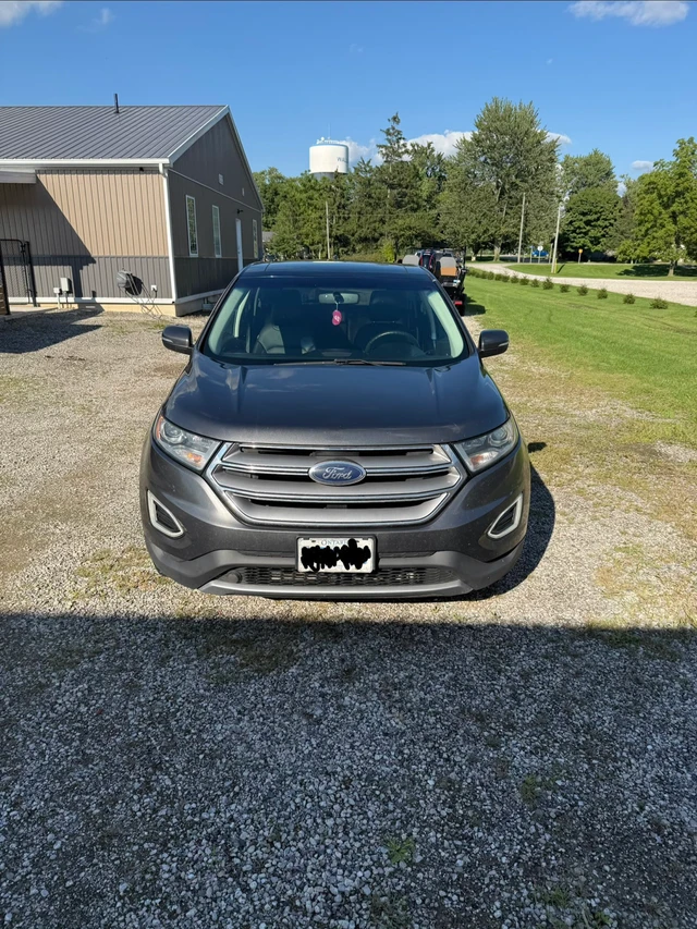 2017 Ford Edge SEL, 197 255 km, dovoz Kanada — foto 2 z 5