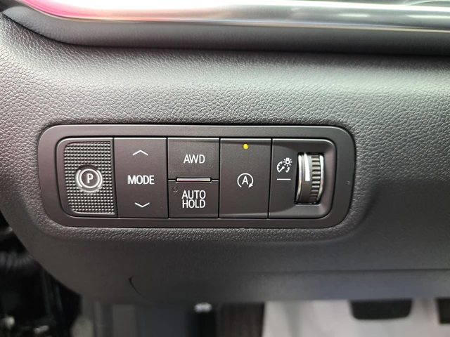 2027 GMC Terrain Elevation, černá, dovoz Kanada — foto 12 z 20