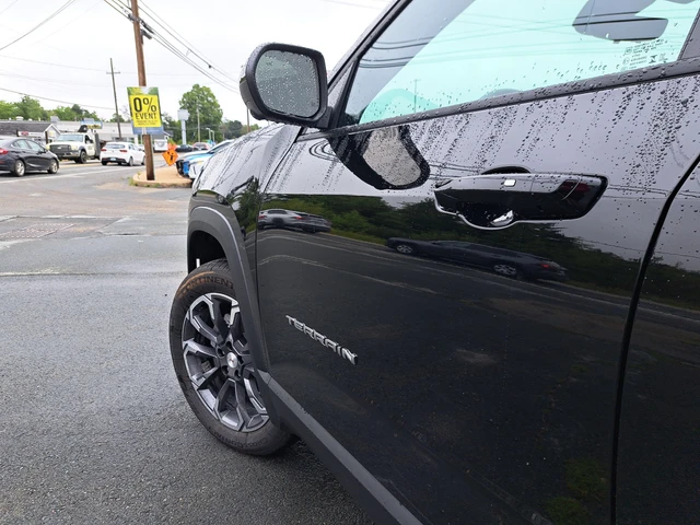2027 GMC Terrain Elevation, černá, dovoz Kanada — foto 8 z 20