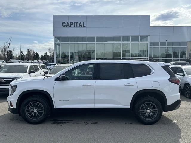 2026 GMC Acadia Elevation, bílá, 7 km, dovoz Kanada — foto 3 z 20